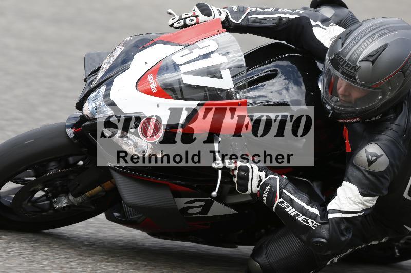 /09 19.04.2026  Caremotion get faster ADR/Gruppe rot/317